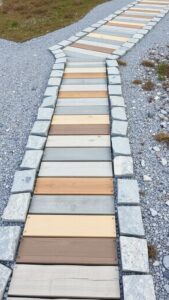 20 Creative Stepping Stone Walkway Ideas for Your Garden - DIY Morning